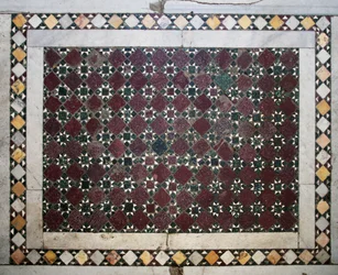 Cosmati-Boden